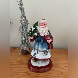 Lifestyle Studios Christmas Santa Resin 9 1/2” Figurine